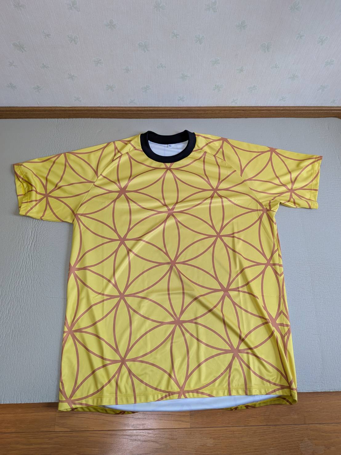 ぞう33黄何学Tシャツ